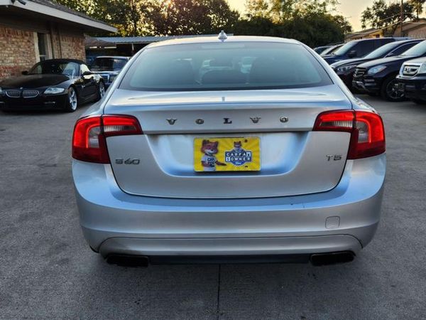 2014 VOLVO S60
