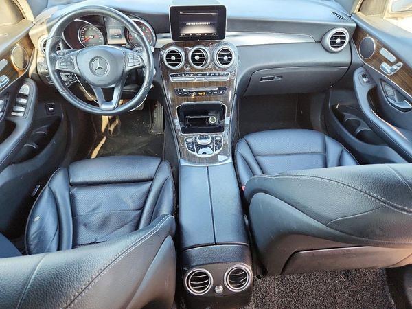2017 MERCEDES-BENZ GLC GLC300 Base-4M