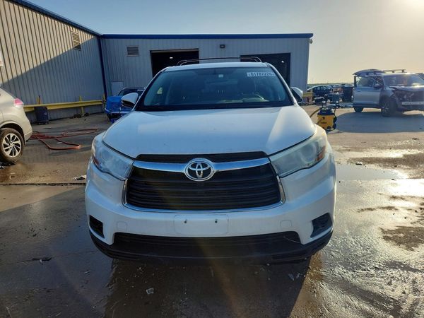 2016 TOYOTA HIGHLANDER