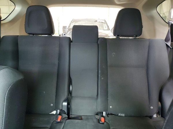 2016 TOYOTA RAV4 LE (X Grade)