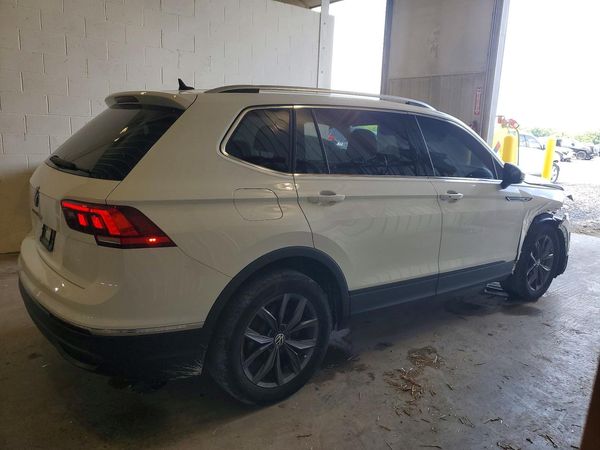 2022 VOLKSWAGEN TIGUAN