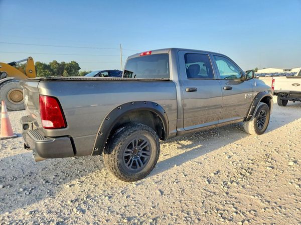 2013 RAM 1500 ST