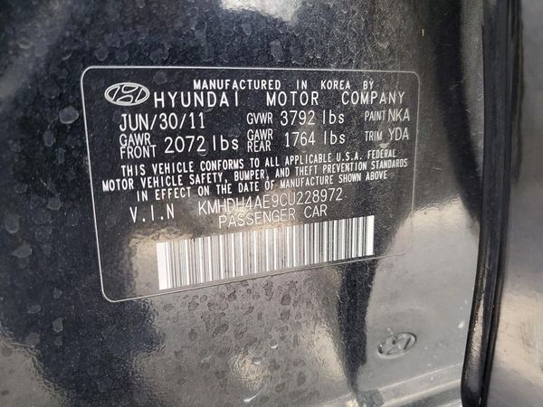 2012 HYUNDAI ELANTRA