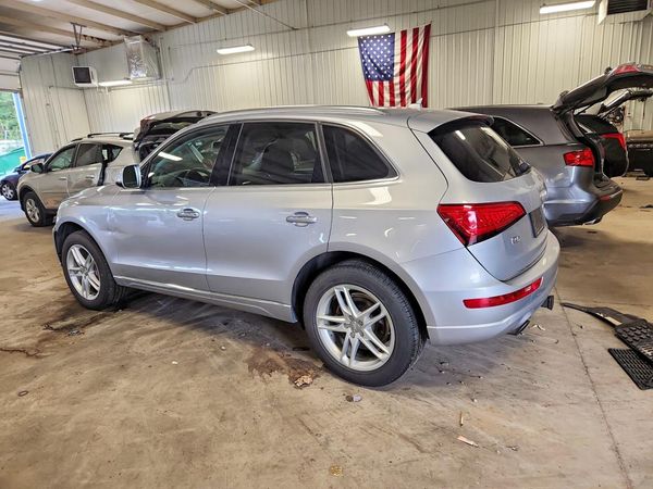 2017 AUDI Q5 quattro Premium Plus