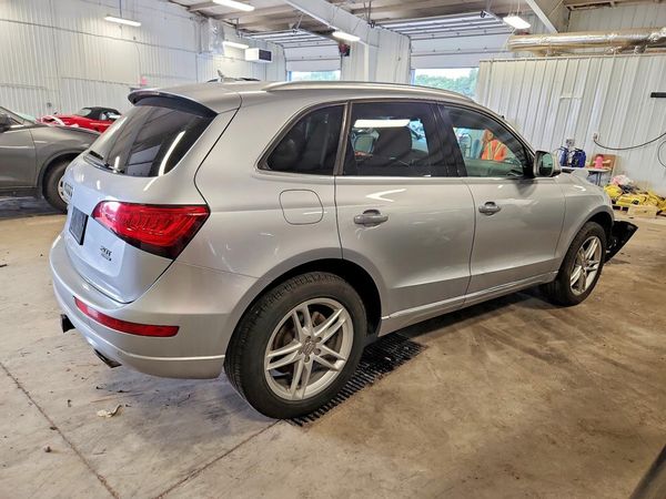 2017 AUDI Q5 quattro Premium Plus