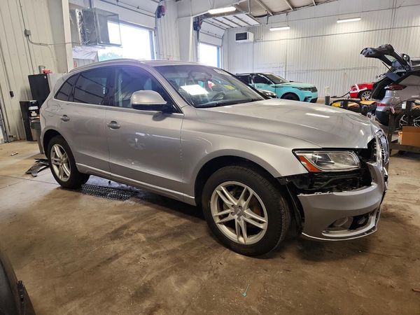 2017 AUDI Q5 quattro Premium Plus