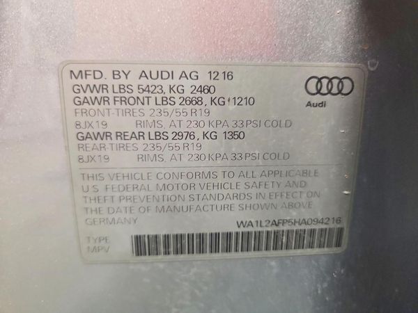 2017 AUDI Q5 quattro Premium Plus