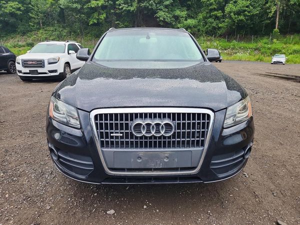 2012 AUDI Q5 Premium Plus