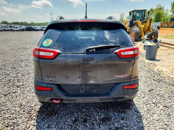 2015 JEEP CHEROKEE Trailhawk — DIRR