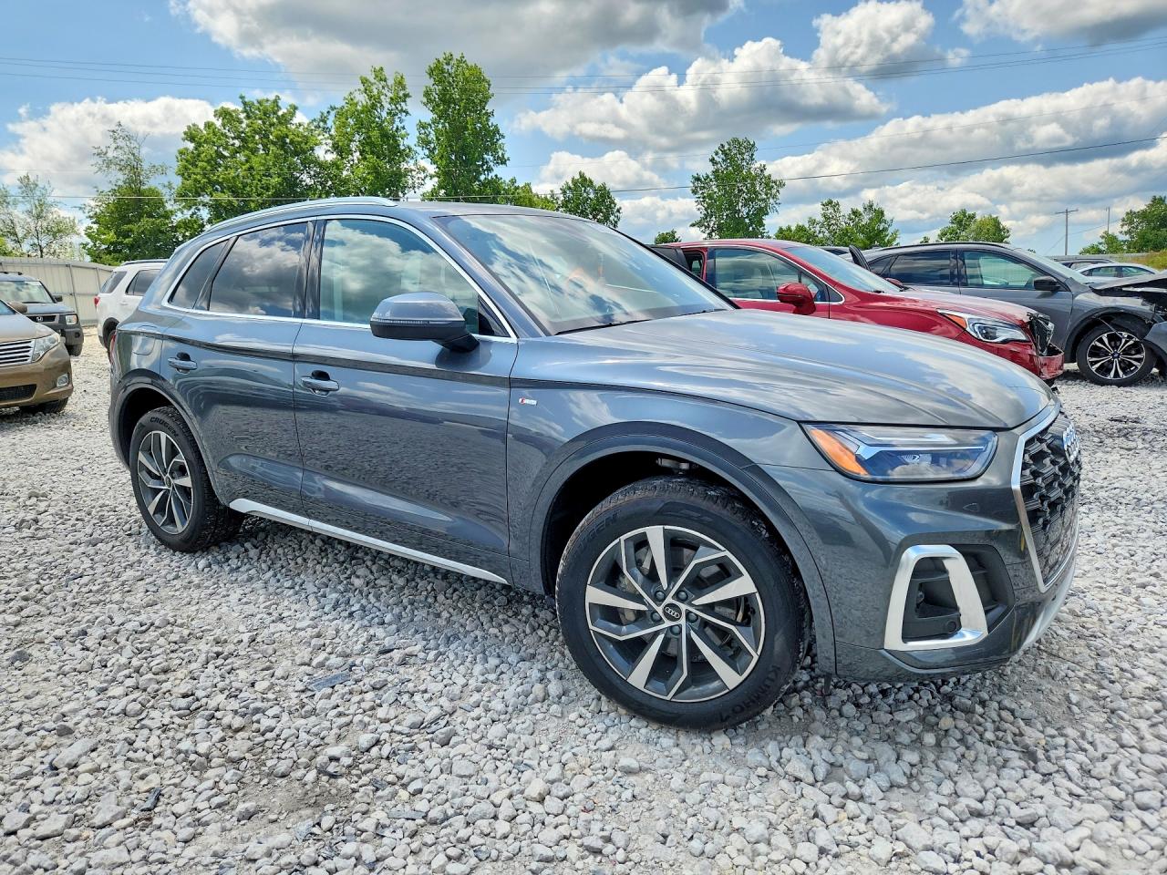 2024 AUDI Q5 S Line quattro Premium