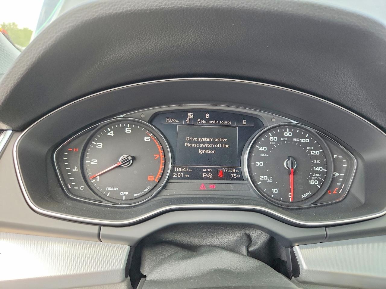 2024 AUDI Q5 S Line quattro Premium