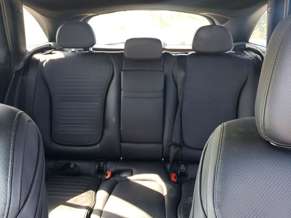 2023 MERCEDES-BENZ GLC GLC300 4MATIC