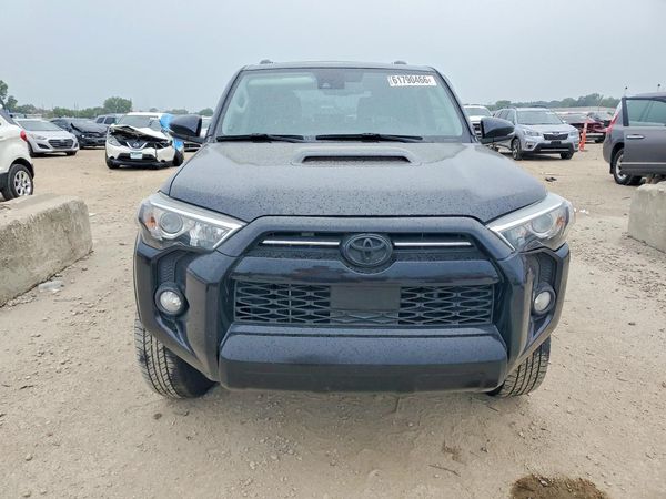 2020 TOYOTA 4RUNNER