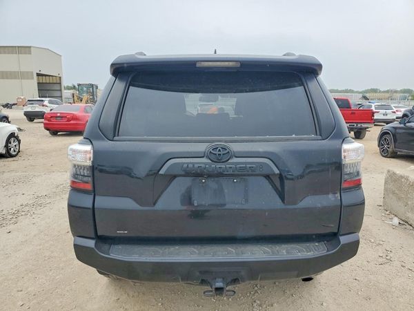2020 TOYOTA 4RUNNER