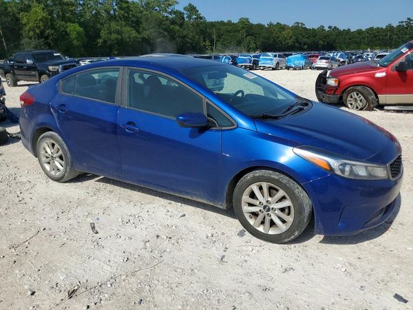2017 KIA FORTE LX Popular, S