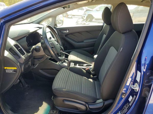 2017 KIA FORTE LX Popular, S