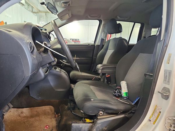 2015 JEEP COMPASS Sport