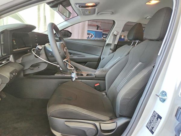 2026 HYUNDAI ELANTRA HYBRID