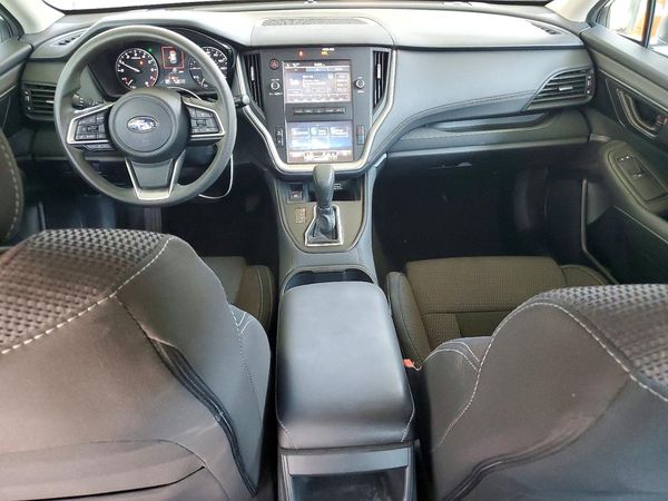 2025 SUBARU OUTBACK Base