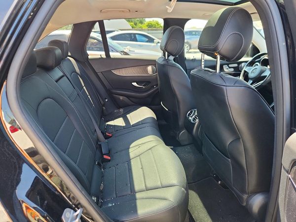 2017 MERCEDES-BENZ GLC GLC300 Base-4M
