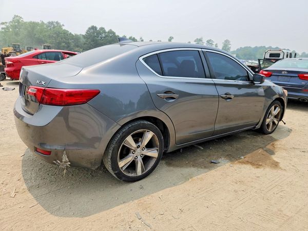 2013 ACURA ILX 20 TECH