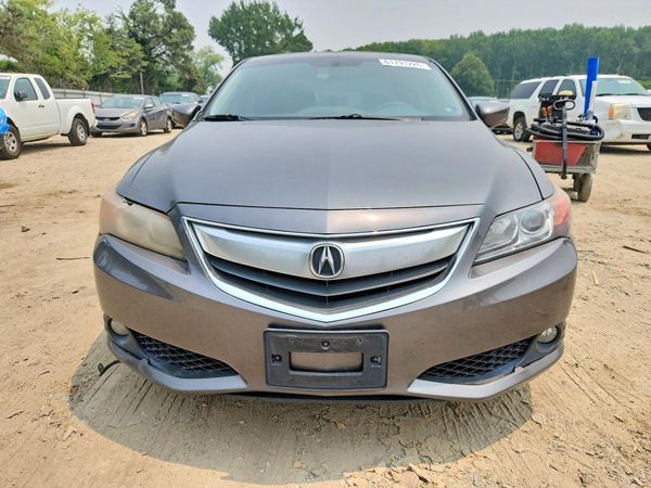 2013 ACURA ILX 20 TECH