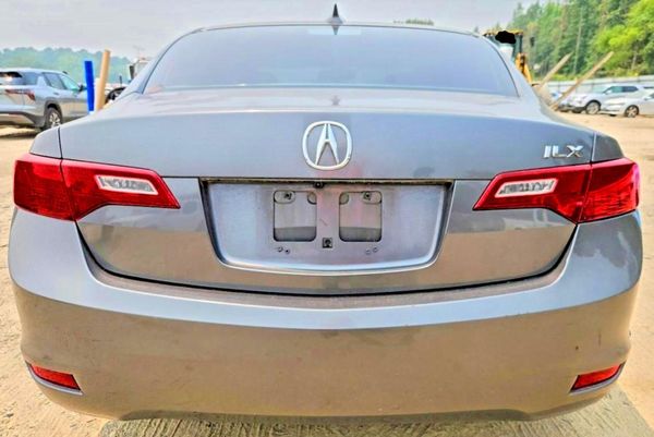 2013 ACURA ILX 20 TECH