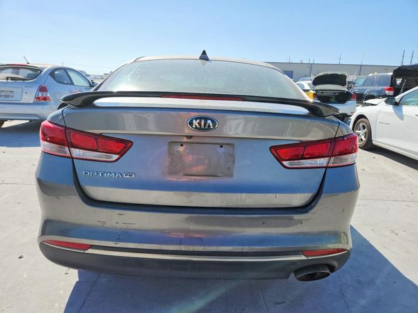 2018 KIA OPTIMA LX