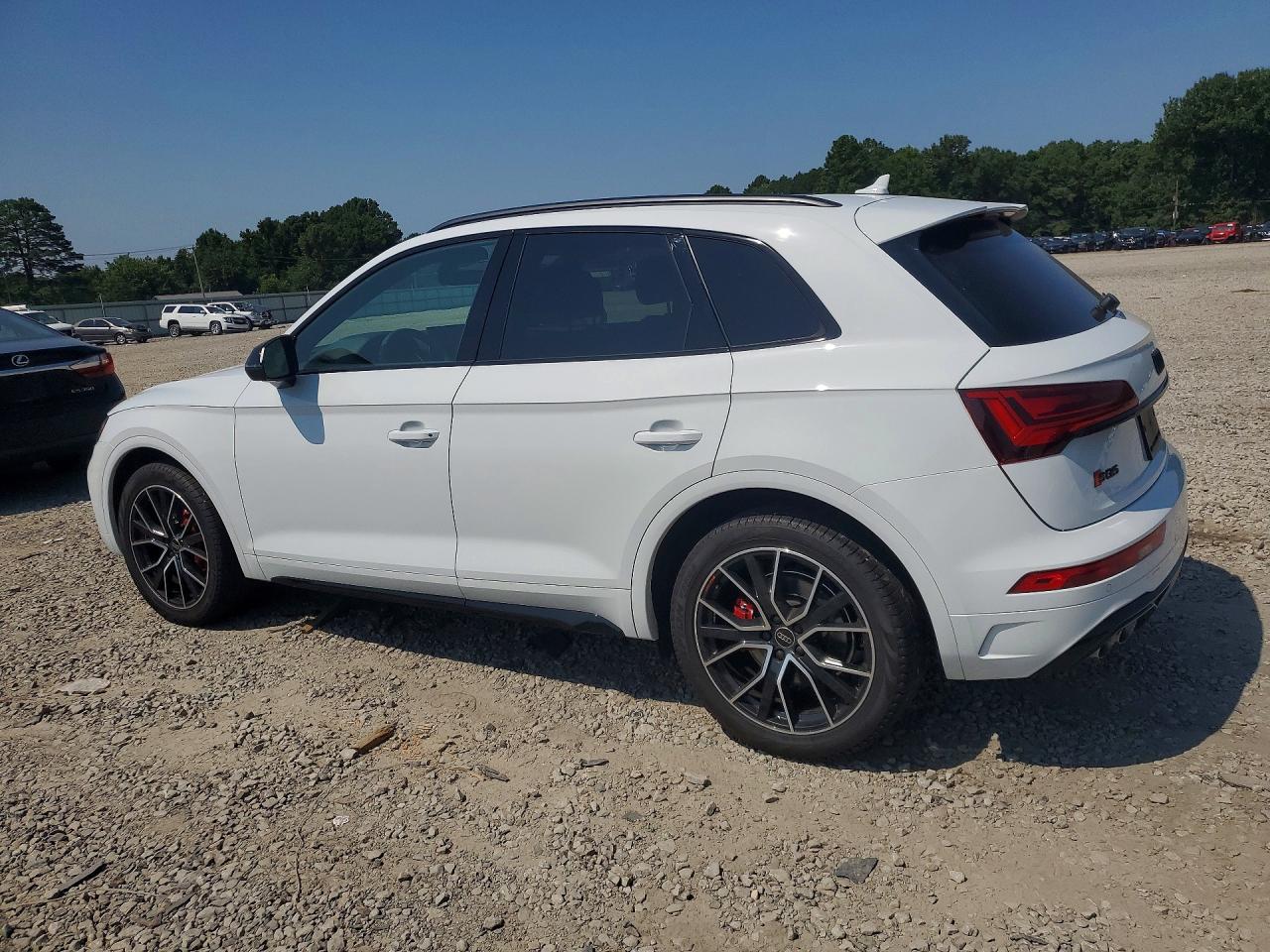 2025 AUDI SQ5 quattro Premium Plus