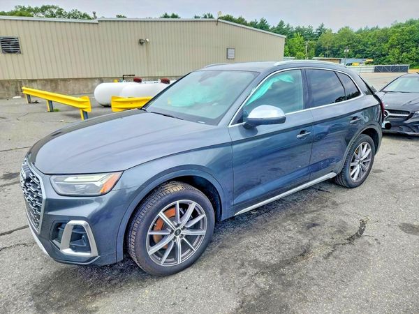 2022 AUDI SQ5 quattro Premium
