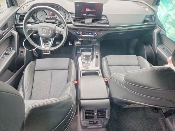 2022 AUDI SQ5 quattro Premium