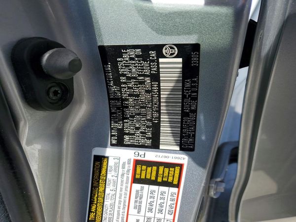 2017 TOYOTA CAMRY LE/SE/XLE/XSE — VINS