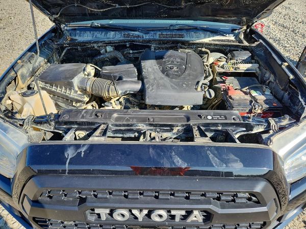 2019 TOYOTA TACOMA