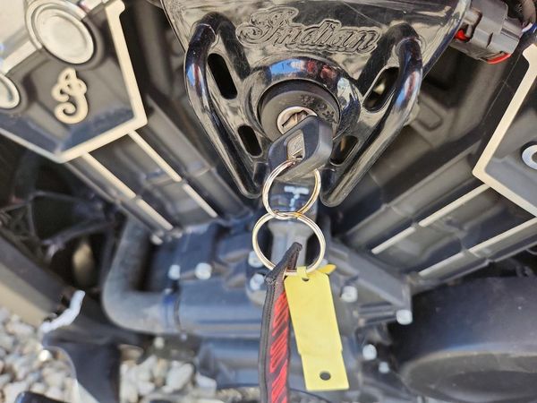 2018 INDIAN MOTORCYCLE CO. MOTORCYCLE — KEYF