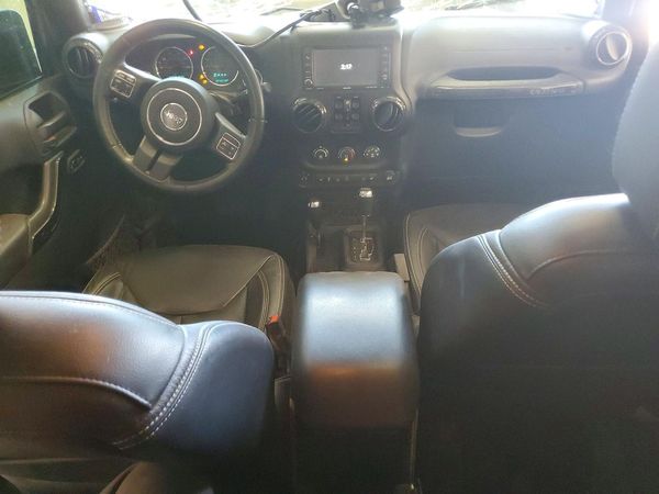 2017 JEEP WRANGLER UNLIMITED SAHARA 4X4