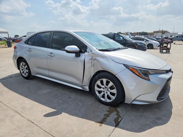 2024 TOYOTA COROLLA