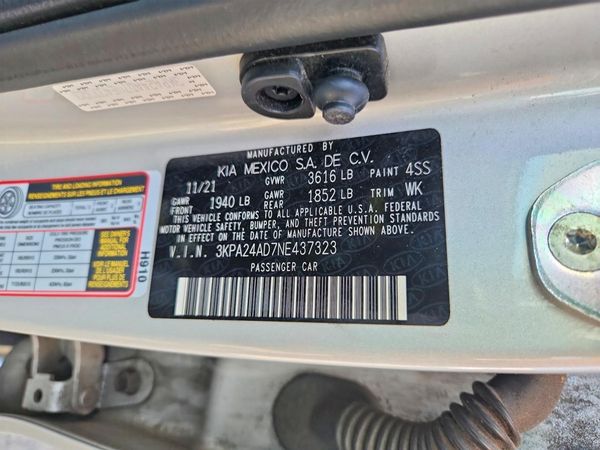 2022 KIA RIO LX, S