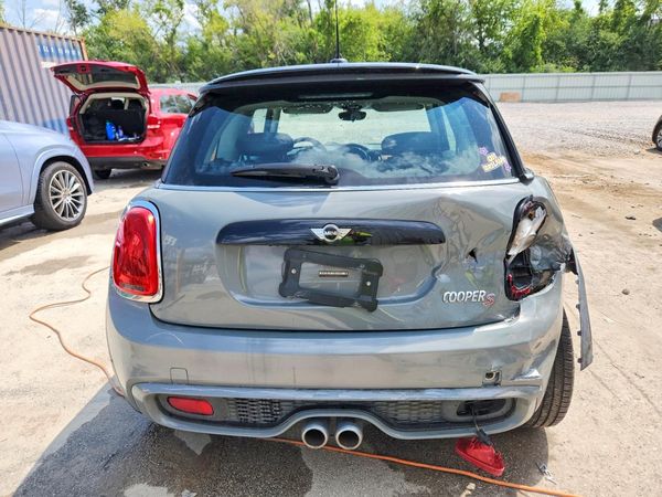 2015 MINI COOPER