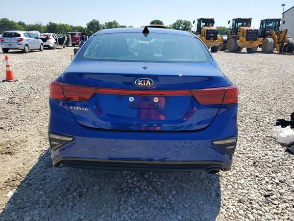 2021 KIA FORTE FE, LXS