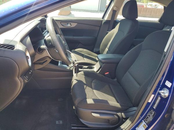 2021 KIA FORTE FE, LXS