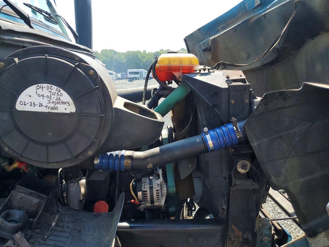 2002 VOLVO VHD