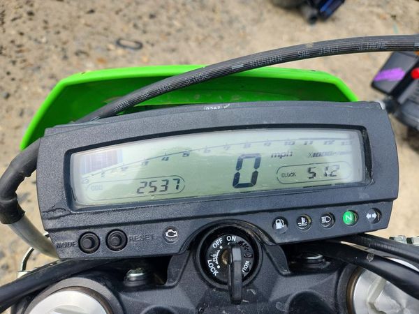 2025 KAWASAKI KLX300