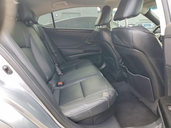 2023 LEXUS ES 300H 300h Premium