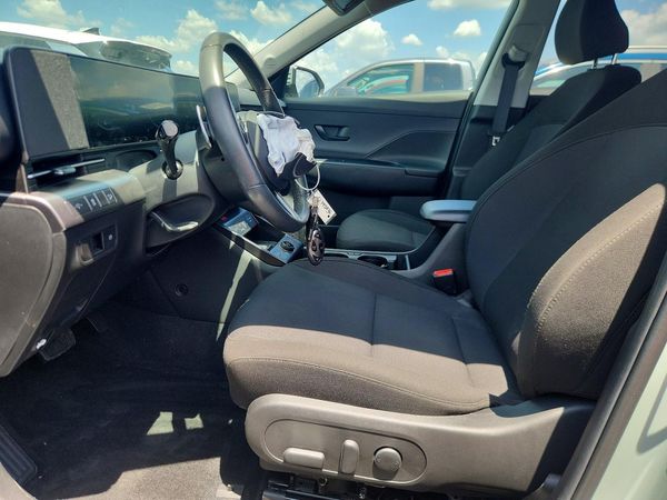 2025 HYUNDAI KONA SEL Convenience
