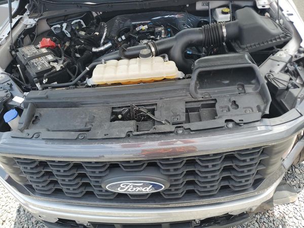 2025 FORD F150 STX