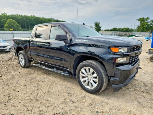 2021 CHEVROLET SILVERADO Custom