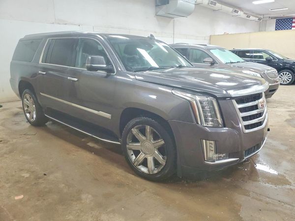 2017 CADILLAC ESCALADE