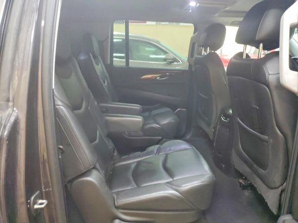 2017 CADILLAC ESCALADE