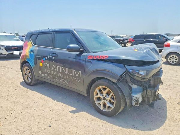2024 KIA SOUL LX, S