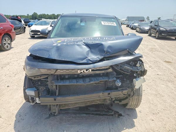 2024 KIA SOUL LX, S
